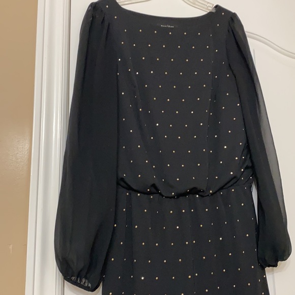 White House Black Market Black Mini (Size 2) - Picture 2 of 4